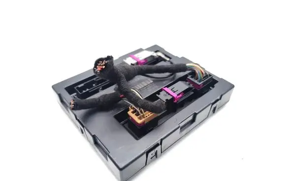 Audi A5 8T 8F Central body control module 8K0907064CP