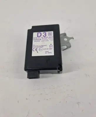 Toyota RAV 4 (XA40) Tire pressure control unit 8976042042
