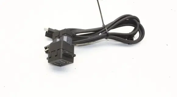 Tesla Model S USB socket connector 100481501B