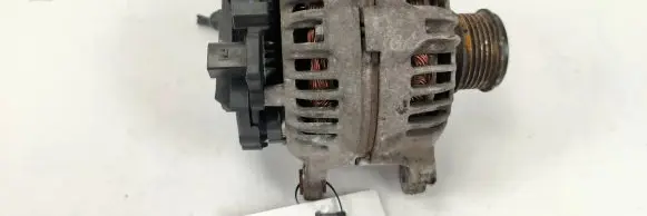 Volkswagen Polo IV 9N3 Generator/alternator 045903023A