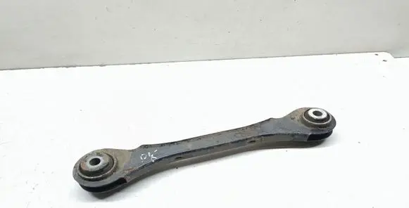 Rear control arm