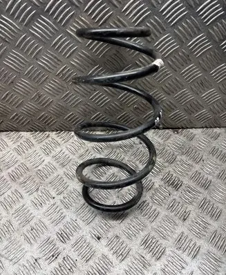 Volkswagen PASSAT B8 Front coil spring