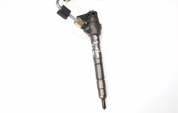Audi A3 S3 8V Fuel injector 0445110477 04L130277G