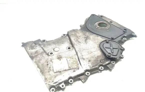 Honda CR-V Timing chain cover 