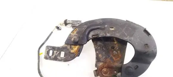 Tailgate/trunk/boot hinge