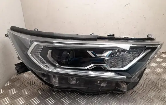Toyota RAV 4 (XA50) Headlight/headlamp 8114542A22