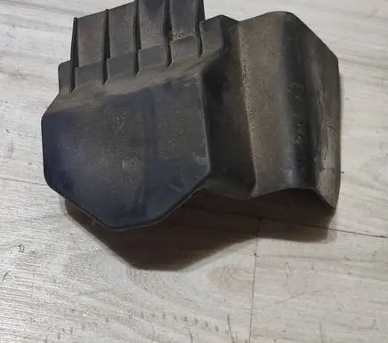 Fiat 500X ABS pump bracket 