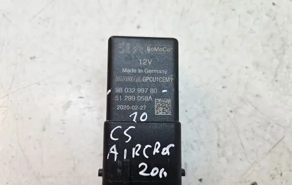 Citroen C5 Aircross Glow plug pre-heat relay 9803299780