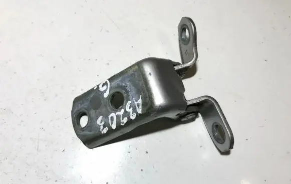 Lexus IS 220D-250-350 Rear door lower hinge