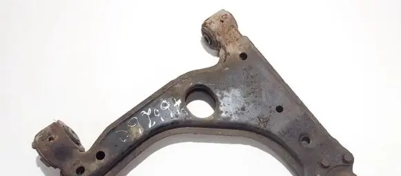 Opel Astra G Front lower control arm/wishbone 90498740