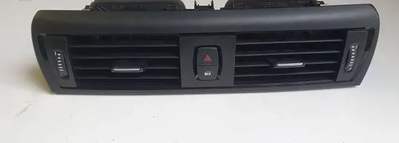 BMW 1 F20 F21 Dash center air vent grill 9205357