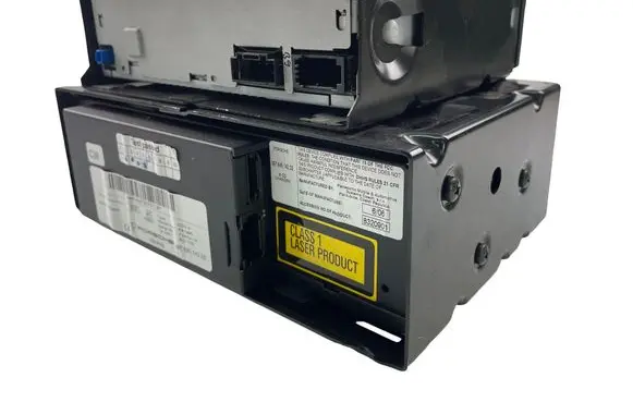 Porsche Cayenne (9PA) Radio/CD/DVD/GPS head unit 99764514003