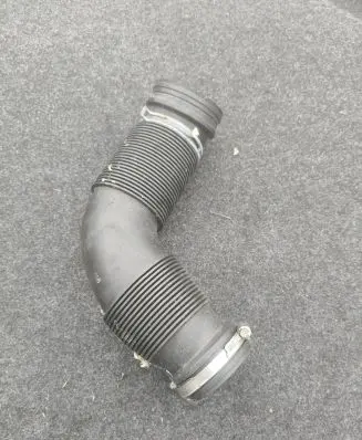 Audi Q3 F3 Air intake duct part 5QA129654 2660100