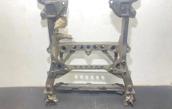 Mercedes-Benz Vito Viano W447 Front subframe