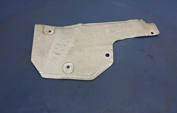 Audi A8 S8 D4 4H Exhaust heat shield 4H0825642C