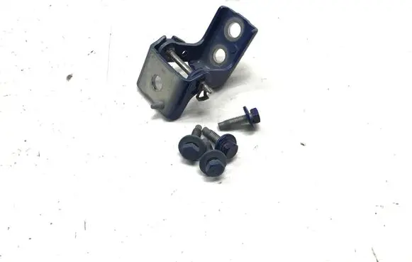 Citroen C5 X Front door lower hinge 220208C