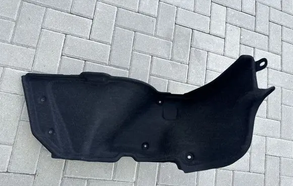 Toyota GT 86 Trunk/boot lower side trim panel SU00303324