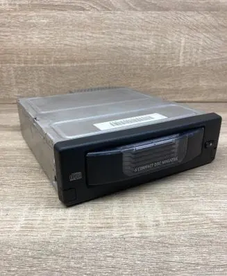 BMW 5 E60 E61 CD/DVD changer 6938975
