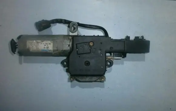 Sunroof motor/actuator