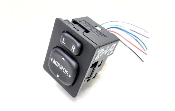 Toyota Yaris XP210 Wing mirror switch 769746F 183574