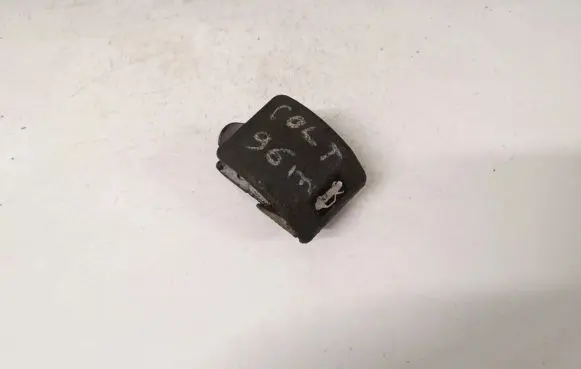 Mitsubishi Colt Engine bonnet (hood) release handle