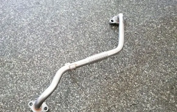 Hyundai Ioniq EGR valve line/pipe/hose