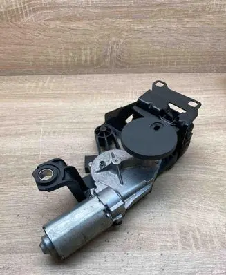 BMW 5 E60 E61 Rear window wiper motor 7171564 1397020120