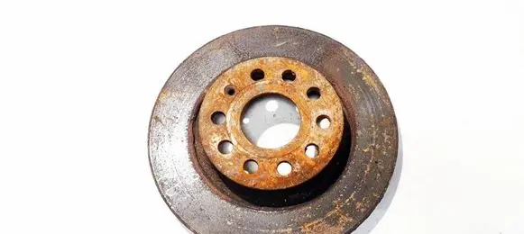 Skoda Octavia Mk2 (1Z) Front brake disc VENTILIUOJAMAS