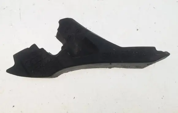 Audi A4 S4 B8 8K Fender foam support/seal 8K0821197A