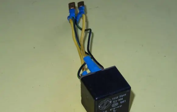 Fiat Bravo - Brava Other relay B3651851 B365 1851