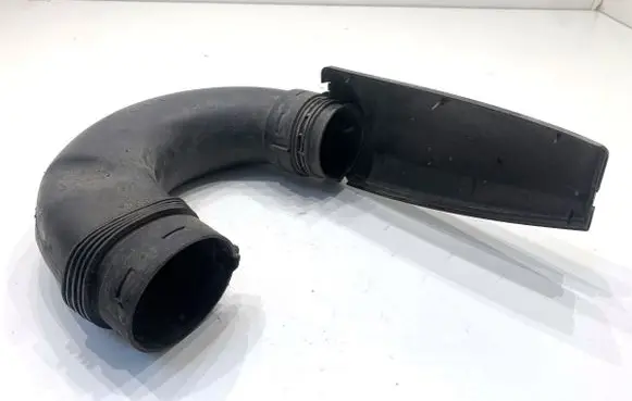 Volkswagen Touran I Air intake hose/pipe 1K0129618BA