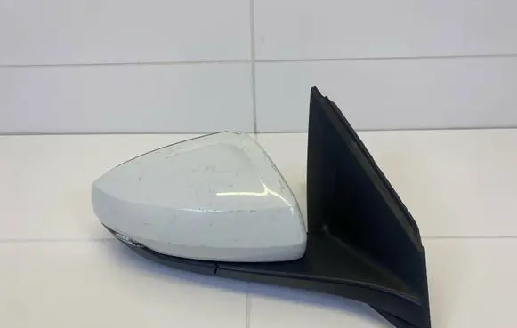 Volkswagen Polo Front door electric wing mirror 2G0857934