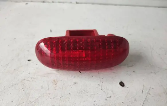 Opel Vivaro Third/center stoplight 8200209522 93850100