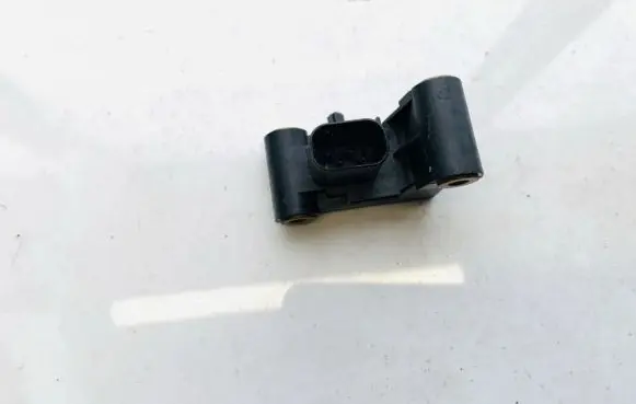 BMW 5 E60 E61 Airbag deployment crash/impact sensor 6977398