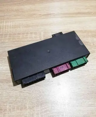 BMW 3 E36 Comfort/convenience module 8387529