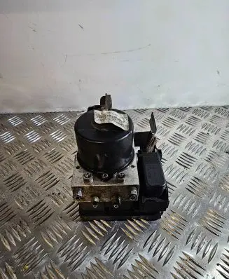 Ford Focus ABS Pump 3M512C405HC 10020603014