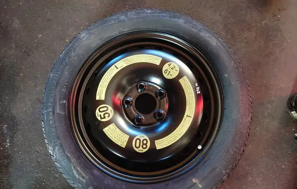 Mercedes-Benz E W212 R17 spare wheel A2124000002 2124000002