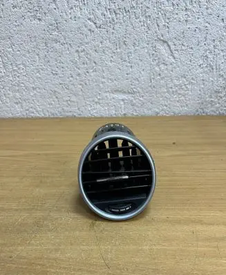 Mercedes-Benz ML W164 Dashboard side air vent grill/cover trim A1648302154 F1791