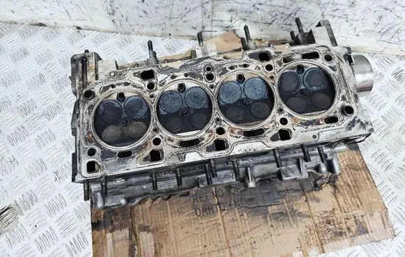 Alfa Romeo GT Engine head 55189534