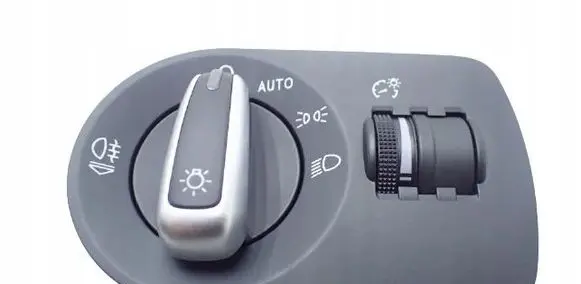 Audi Q3 8U Light switch 8X1941531AE