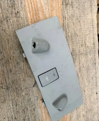 Opel Insignia A Alarm switch 13281638 13251595