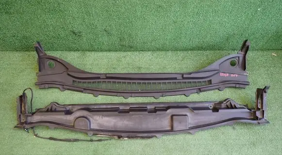 Ford Edge II Wiper trim AA112229