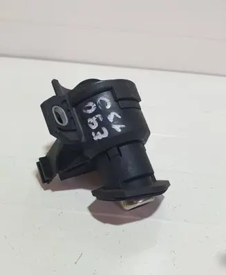 BMW 3 E90 E91 Tailgate exterior lock 7167321 10862510