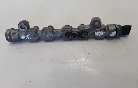 Renault Trafic II (X83) Fuel main line pipe