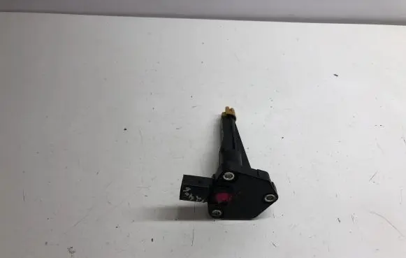 BMW 1 F20 F21 Oil level dip stick 8638755