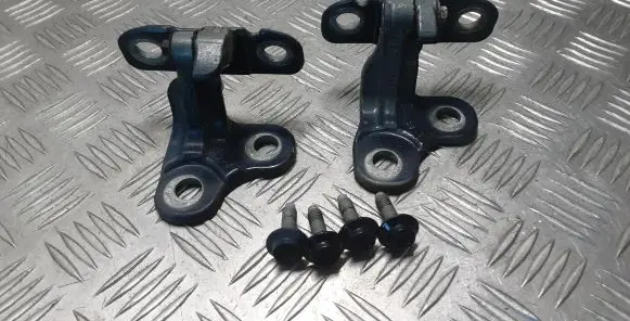 Front door hinge set
