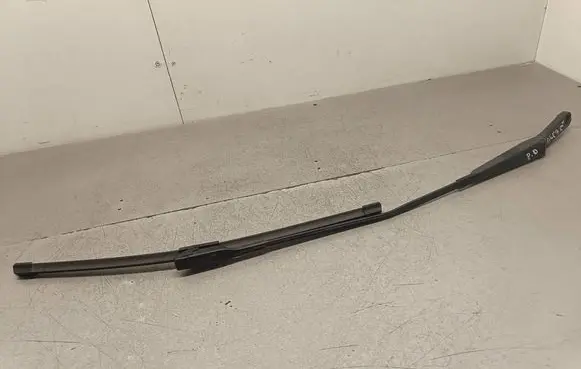 Audi A6 S6 C7 4G Front wiper blade arm 4G1955408B