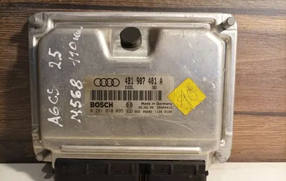 Audi A6 S6 C5 4B Engine control unit/module 4B1907401A 0281010095