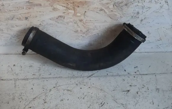 Volvo V50 Intercooler hose/pipe