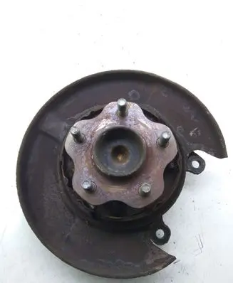 Nissan Qashqai+2 Rear wheel hub